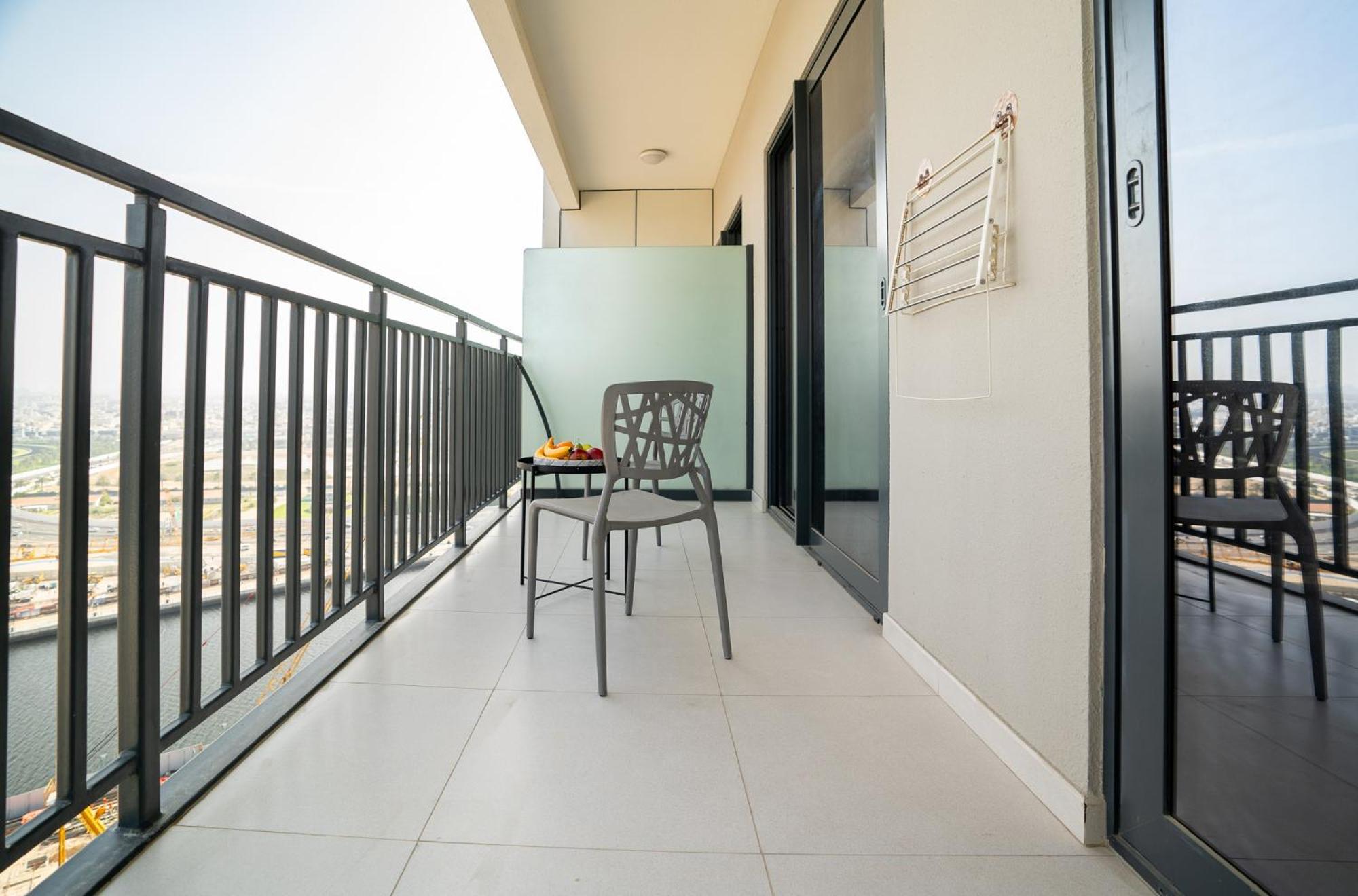 Citihome - Newly Furnished In Business Bay Апартаменти *