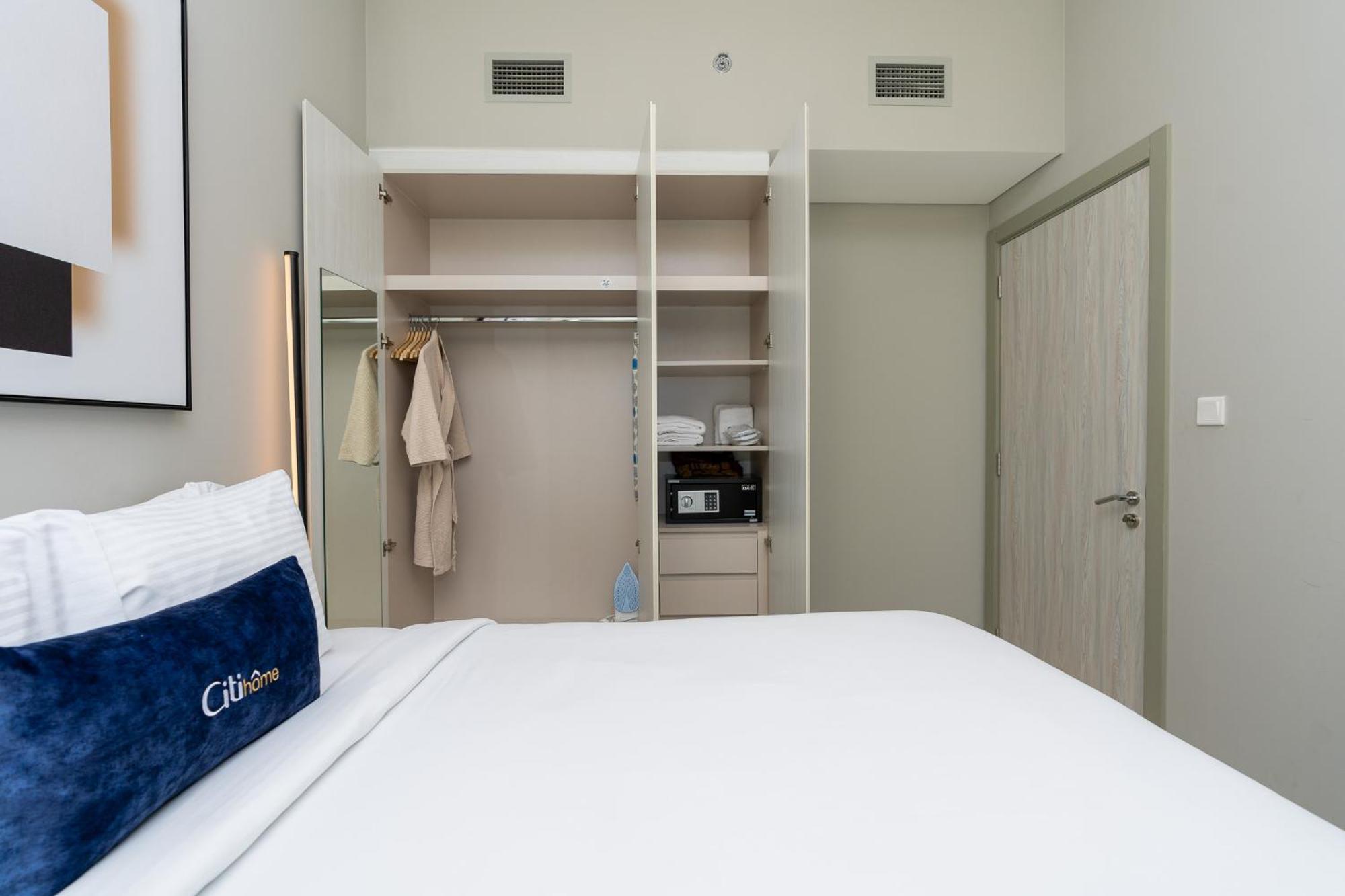 Апартаменти Citihome - Newly Furnished In Business Bay *